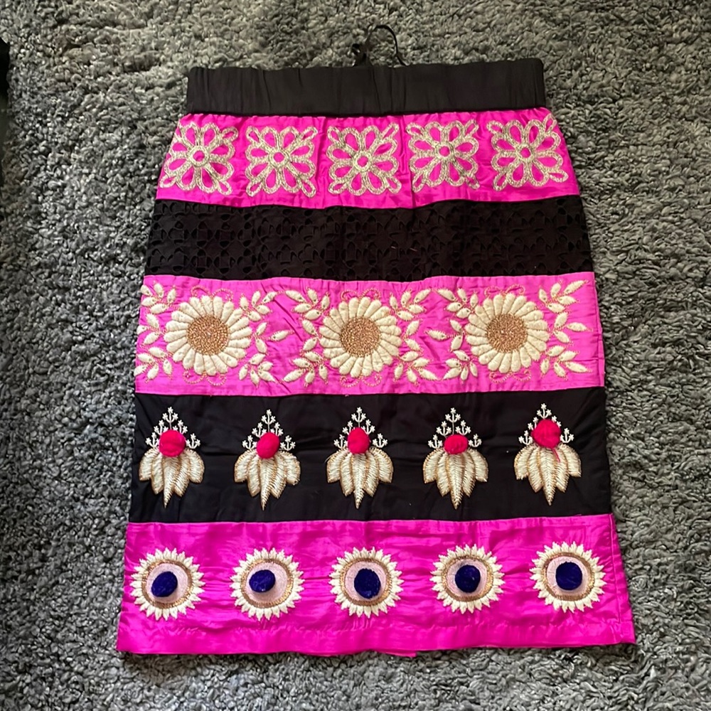 Leifsdottir skirt